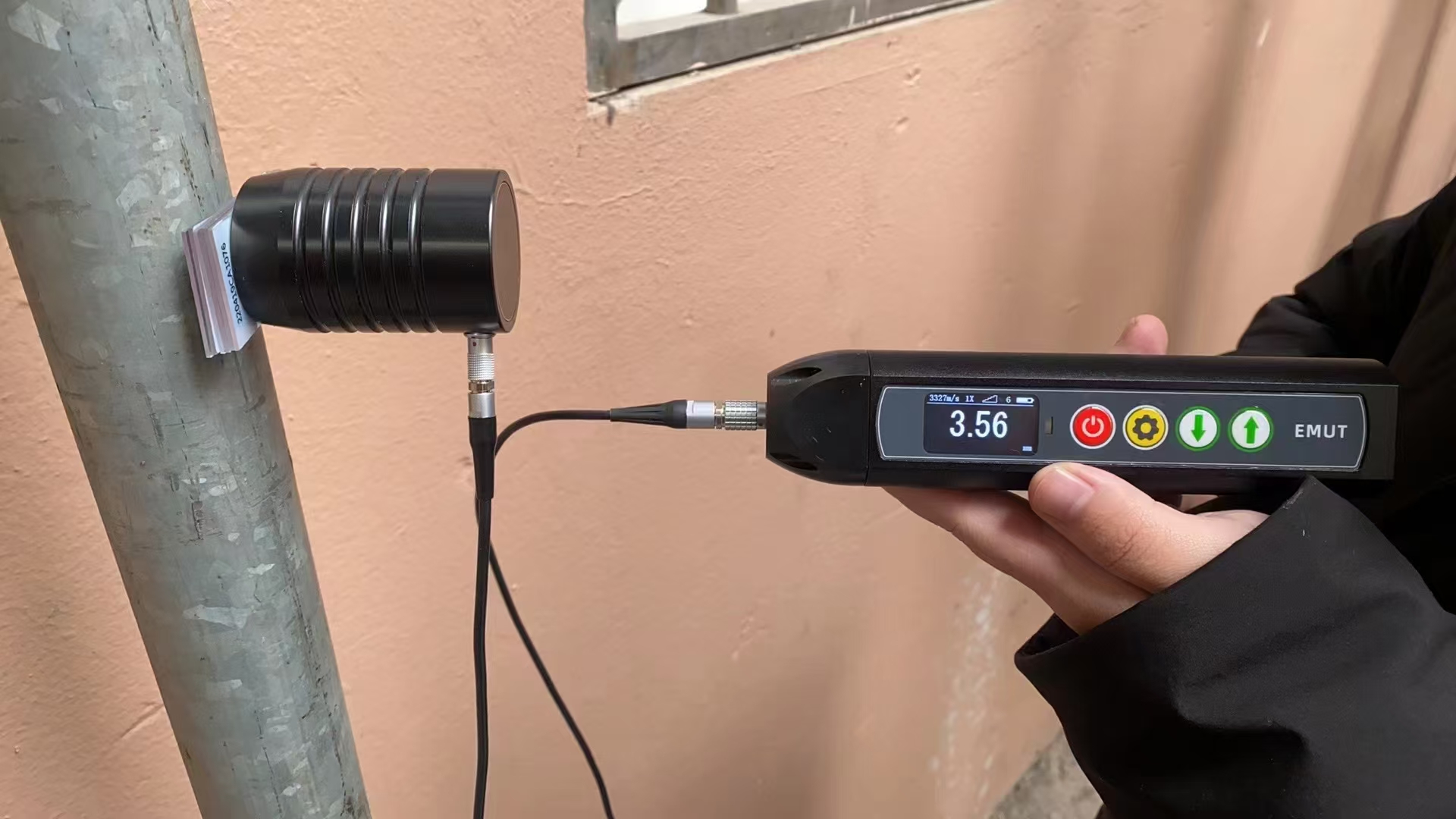 分体式电磁超声测厚